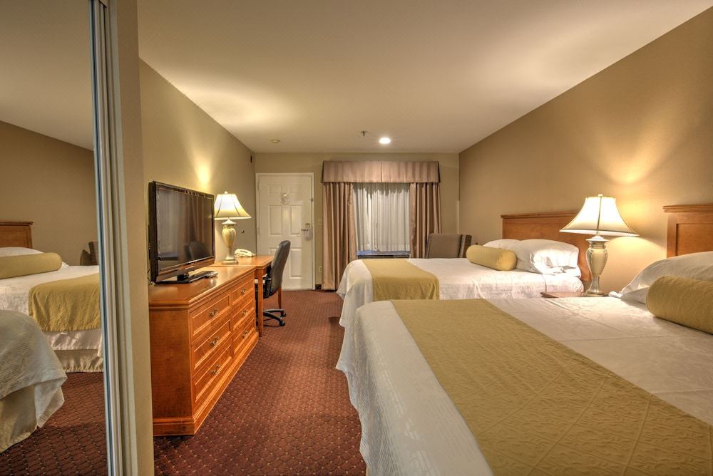 Photo of Bedroom in Burbank