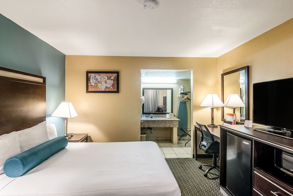 Photo of Bedroom in Citrus Grove