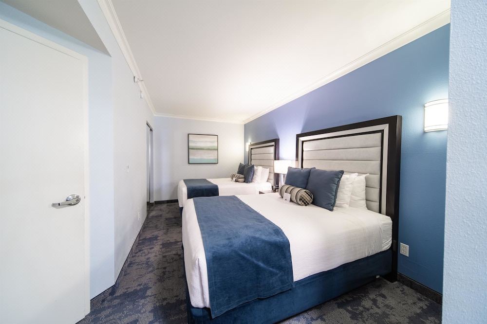 Photo of Bedroom in Tree Section