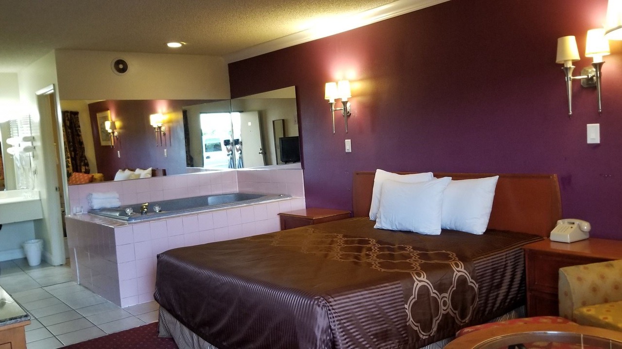 Photo of Livingroom in Fullerton