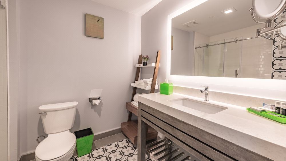 Photo of Bathroom in NoHo Arts District
