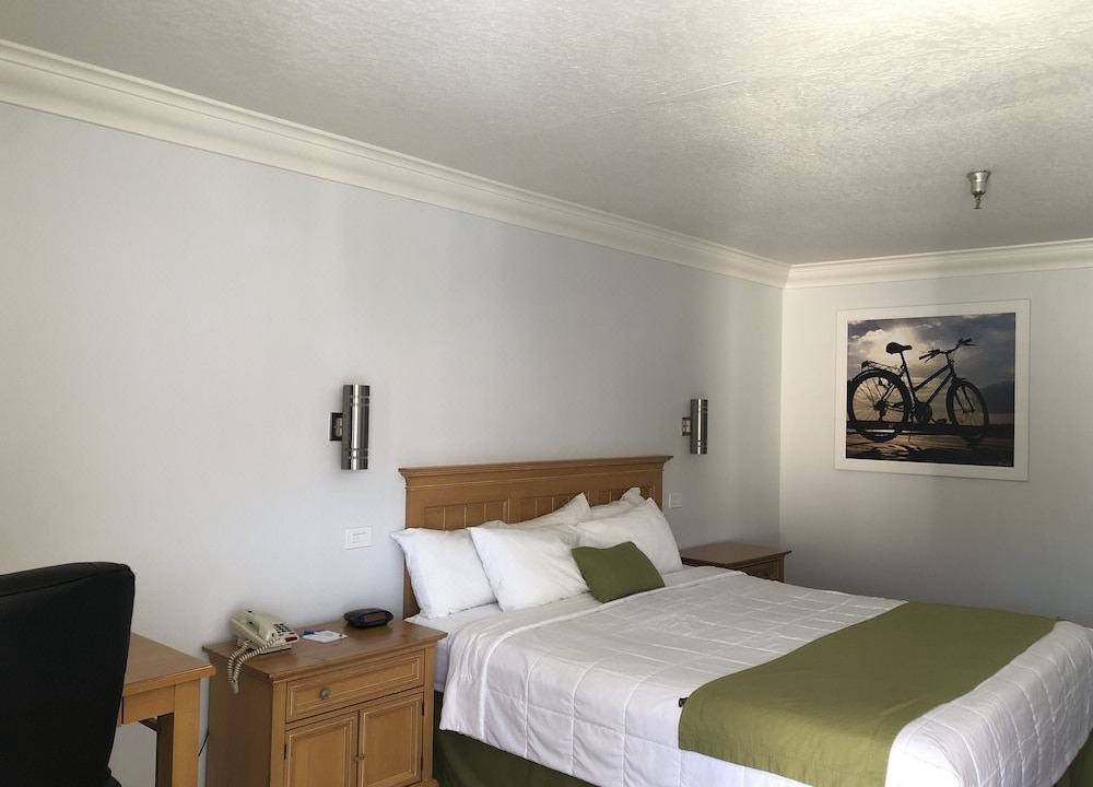 Photo of Bedroom in Duarte