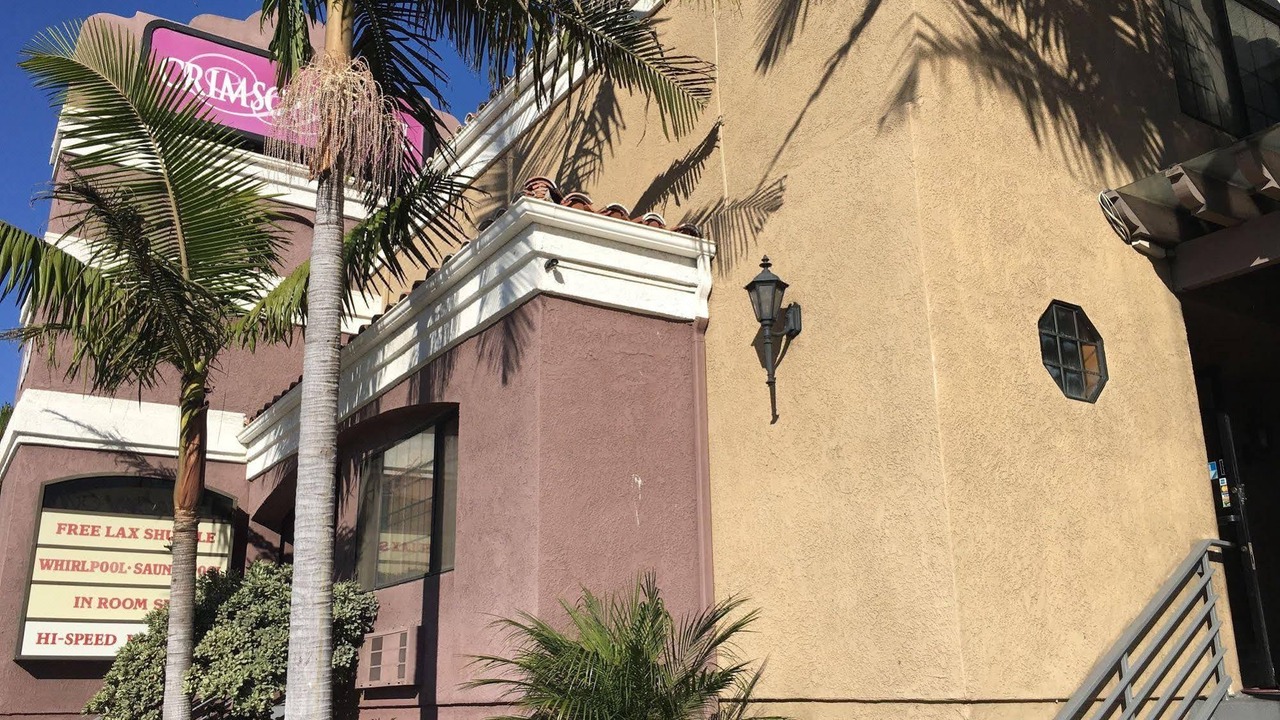 Photo of Buildings in East Manhattan Beach