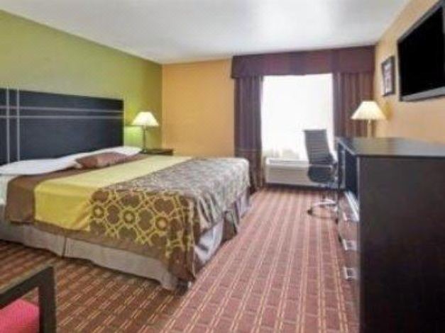 Photo of Bedroom in Norco