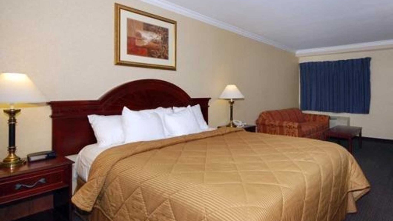 Photo of Bedroom in Monrovia