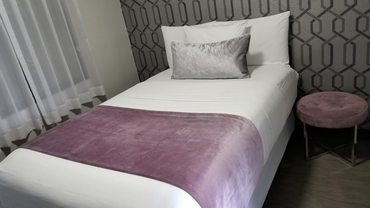 Photo of Bedroom in Hollywood