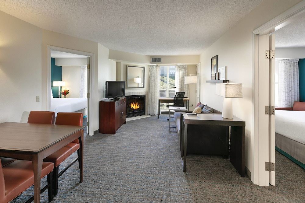 Photo of Livingroom in Anaheim Hills