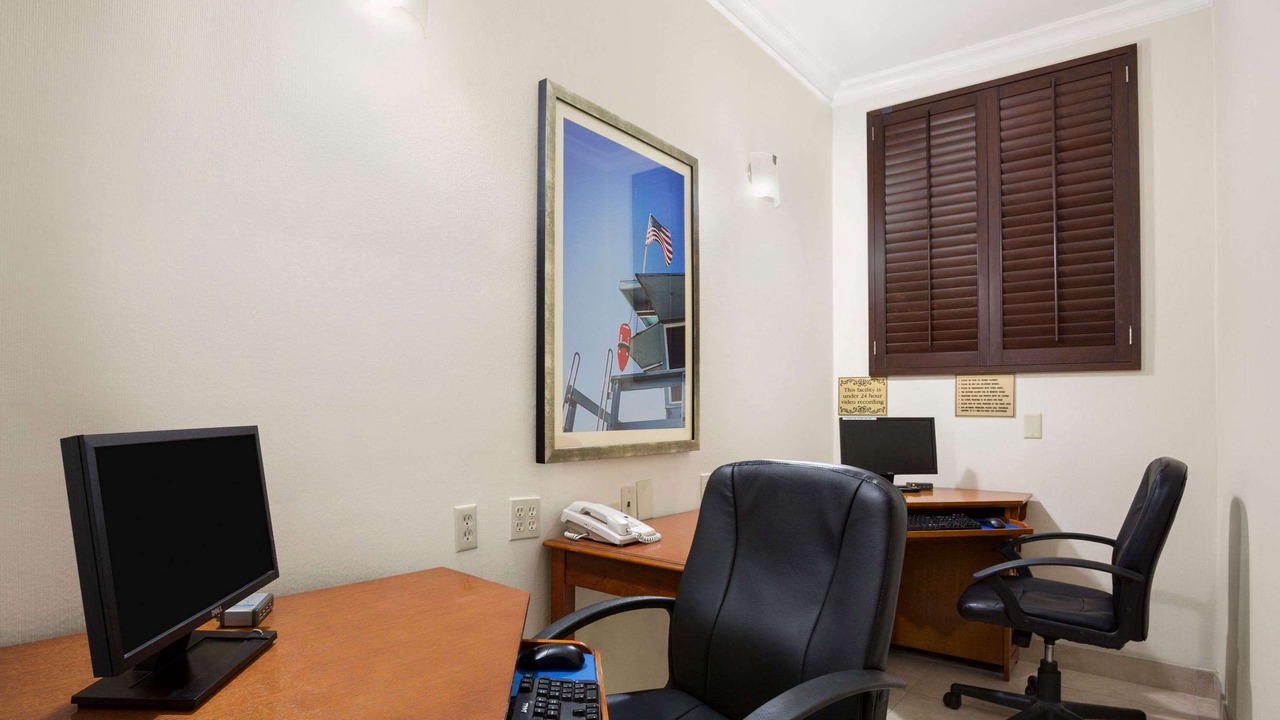 Photo of Livingroom in Sunset Park