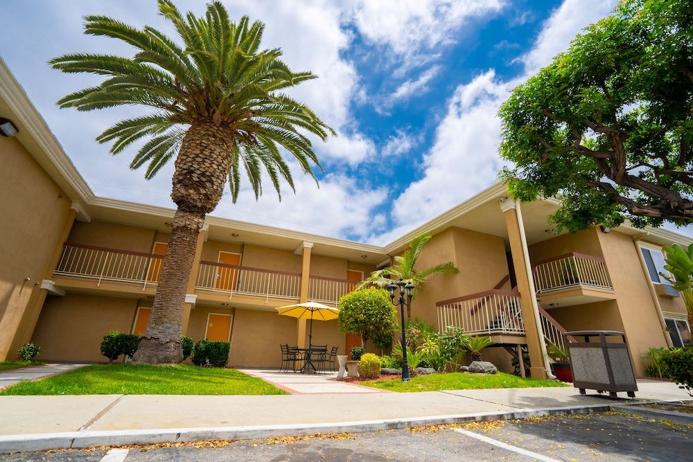 Photo of Buildings in Buena Park