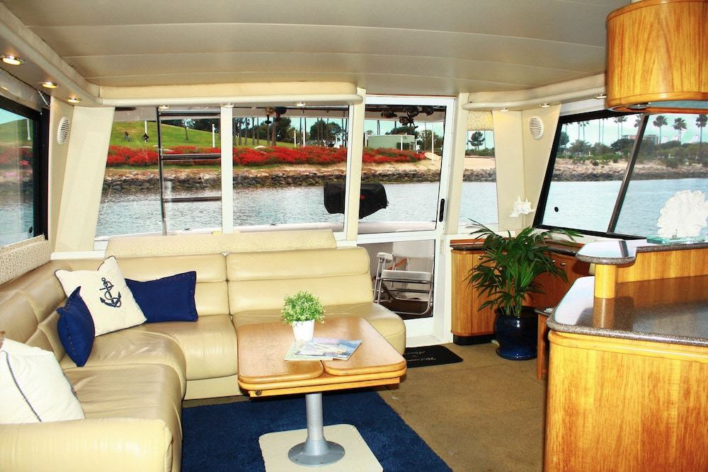 Photo of Livingroom in Waterfront