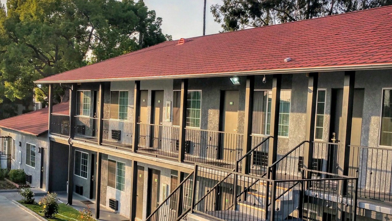 Photo of Buildings in Grandview
