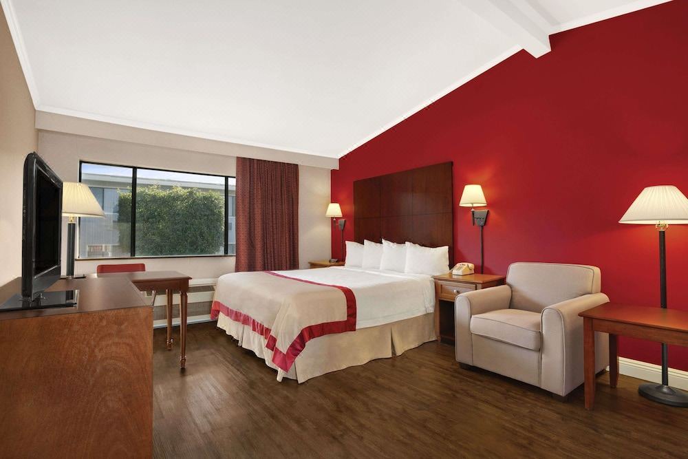 Photo of Bedroom in Torrance