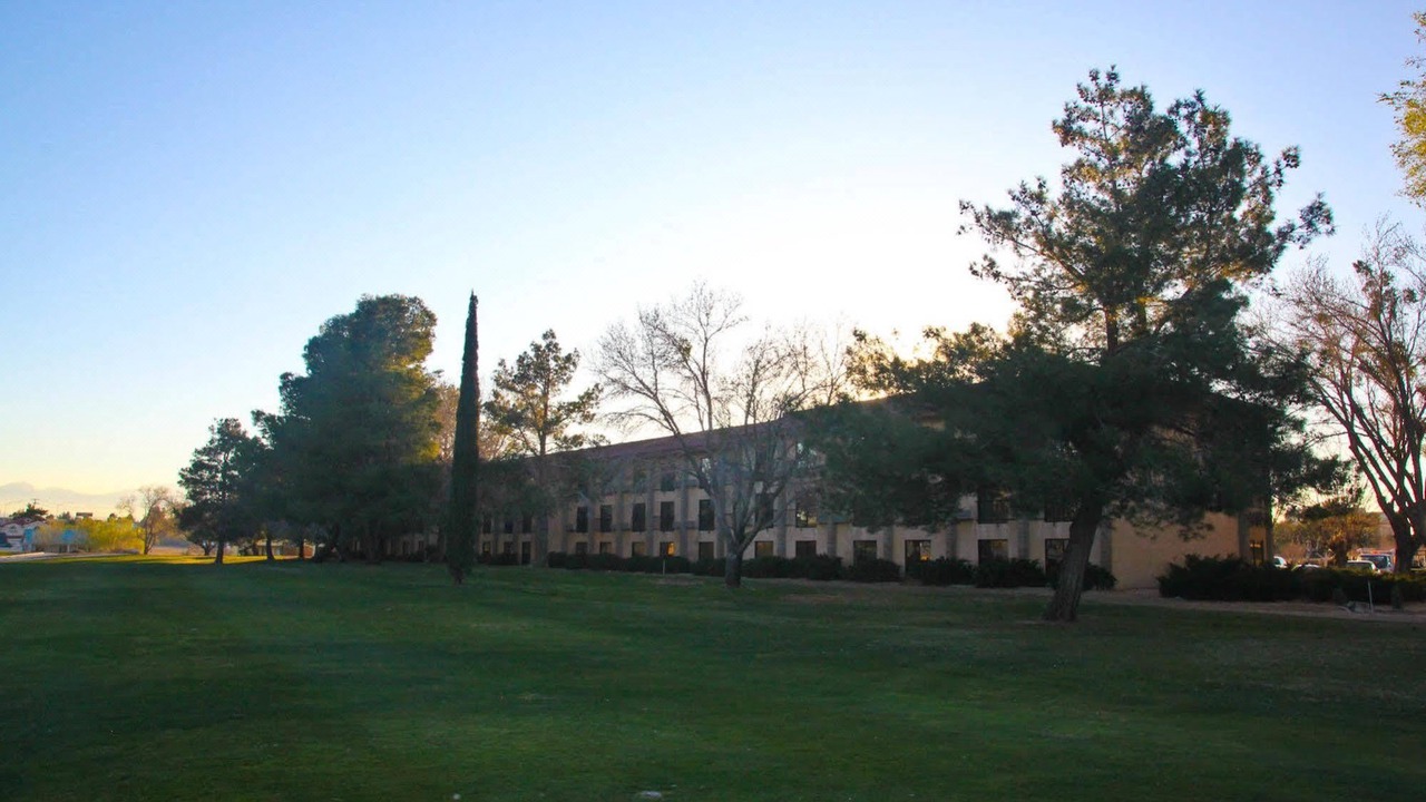 Photo of Buildings in Victorville
