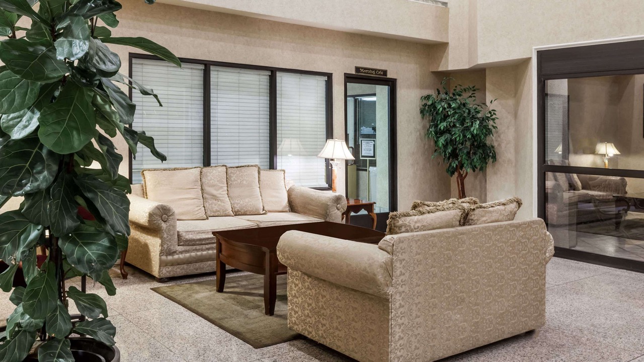 Photo of Livingroom in West Park Community
