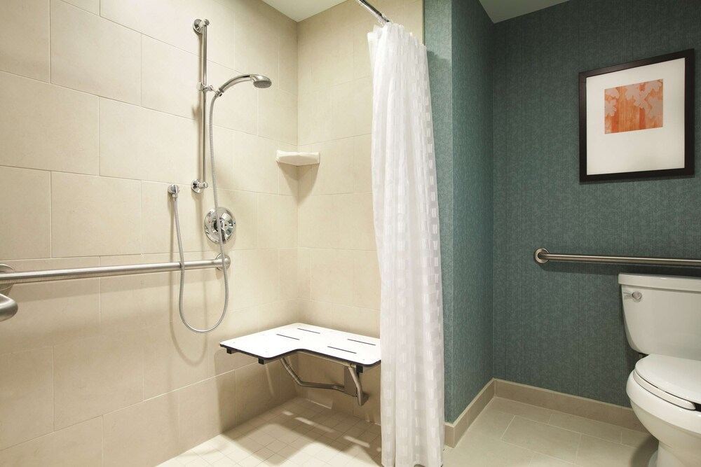 Photo of Bathroom in Downtown Riverside