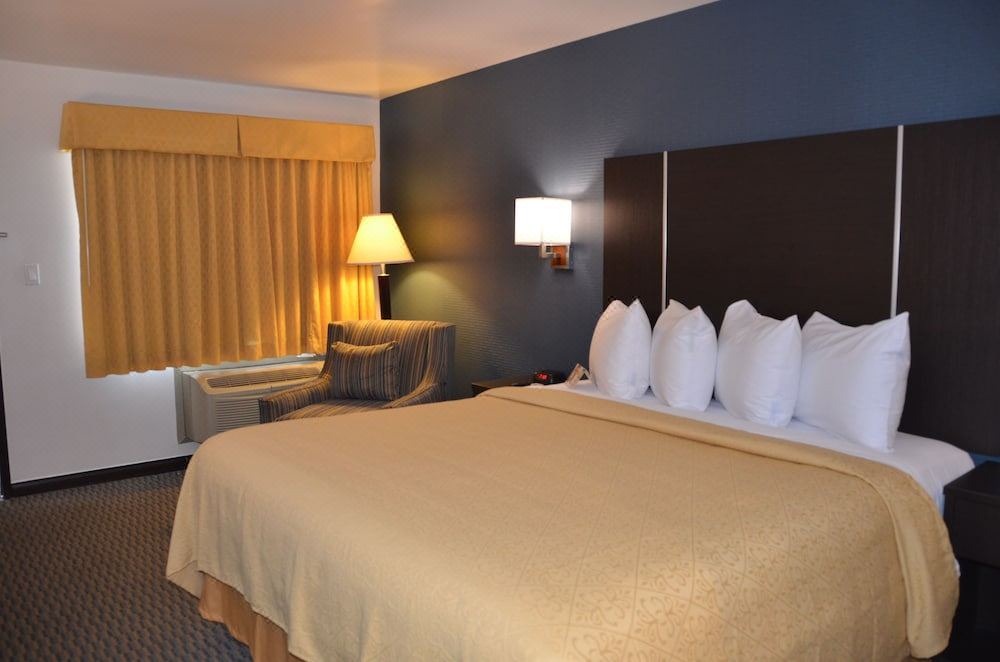 Photo of Bedroom in Ontario
