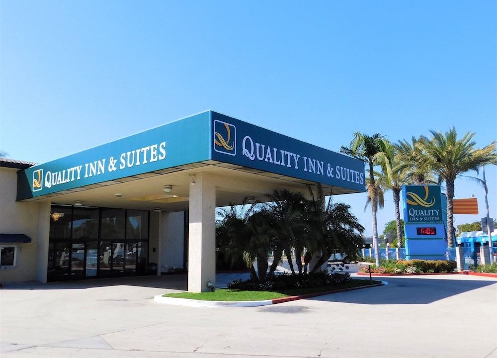 Photo of Buildings in Northwest Anaheim