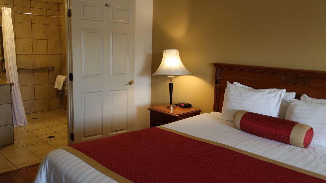 Photo of Bedroom in Lawndale