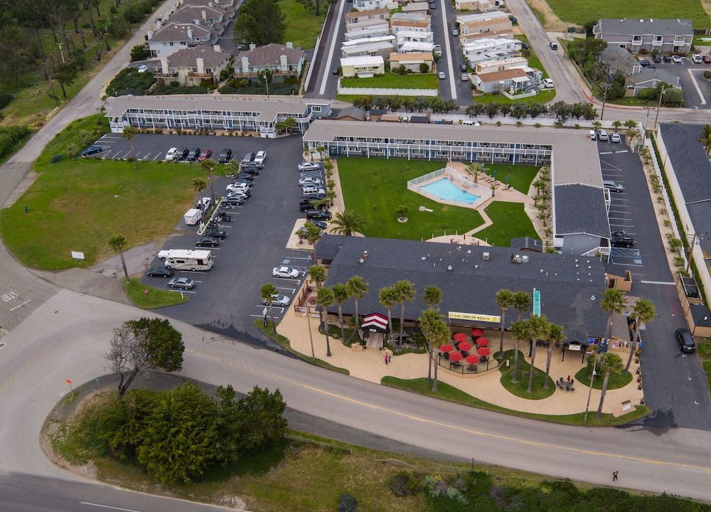 Photo of Buildings in San Simeon