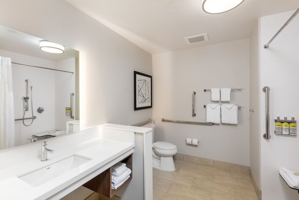 Photo of Bathroom in Moreno Valley