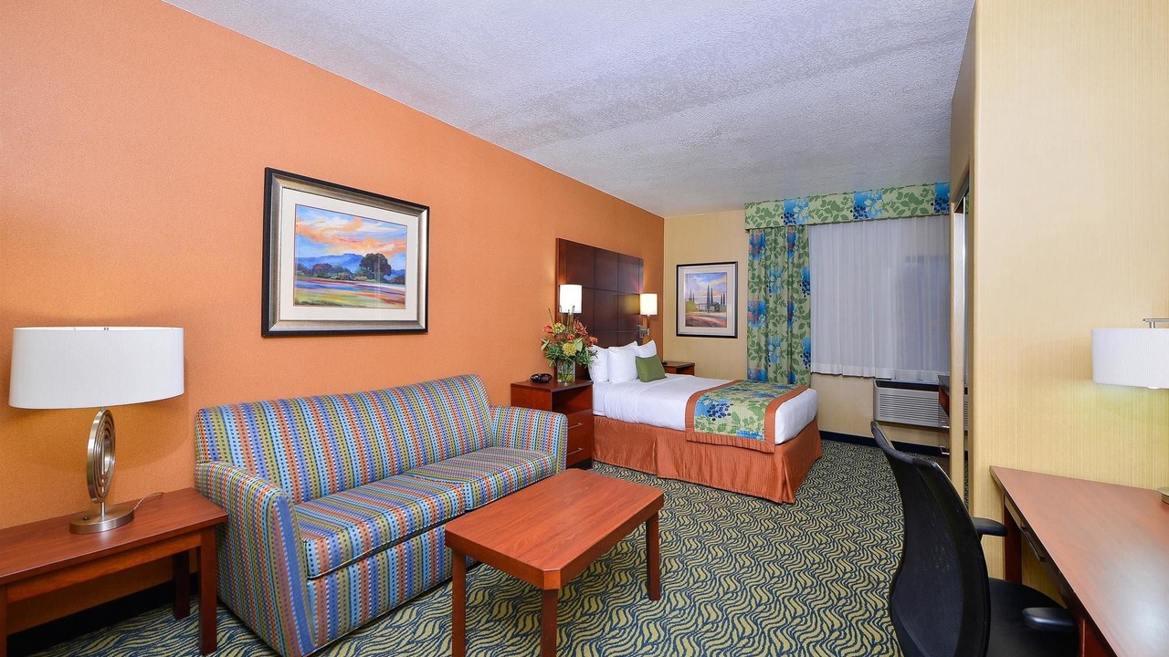 Photo of Livingroom in Raisin