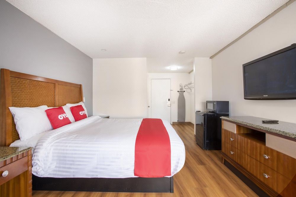 Photo of Bedroom in Palmdale