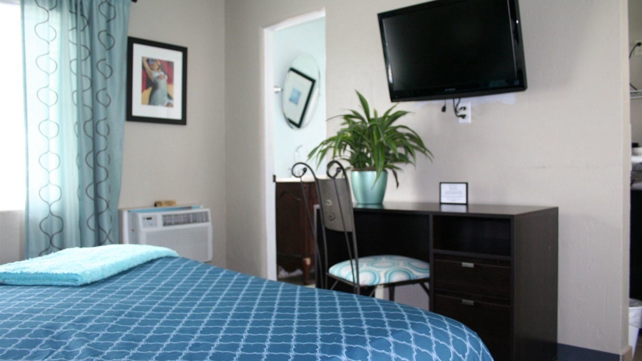Photo of Bedroom in Uptown Design District