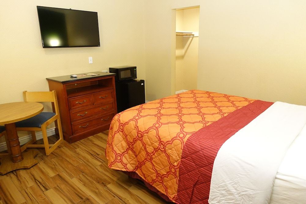 Photo of Bedroom in Garden Grove