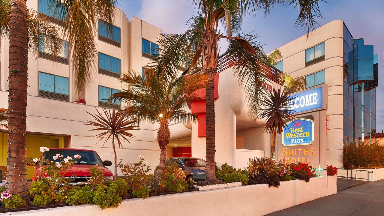 Photo of Buildings in Inglewood