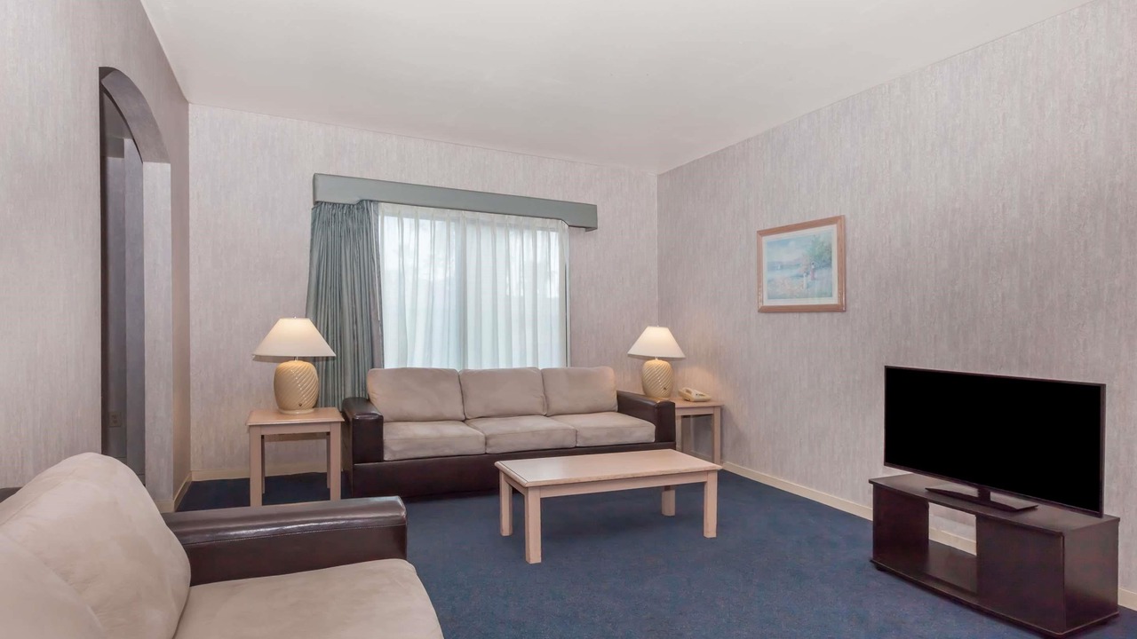 Photo of Livingroom in West Park Community