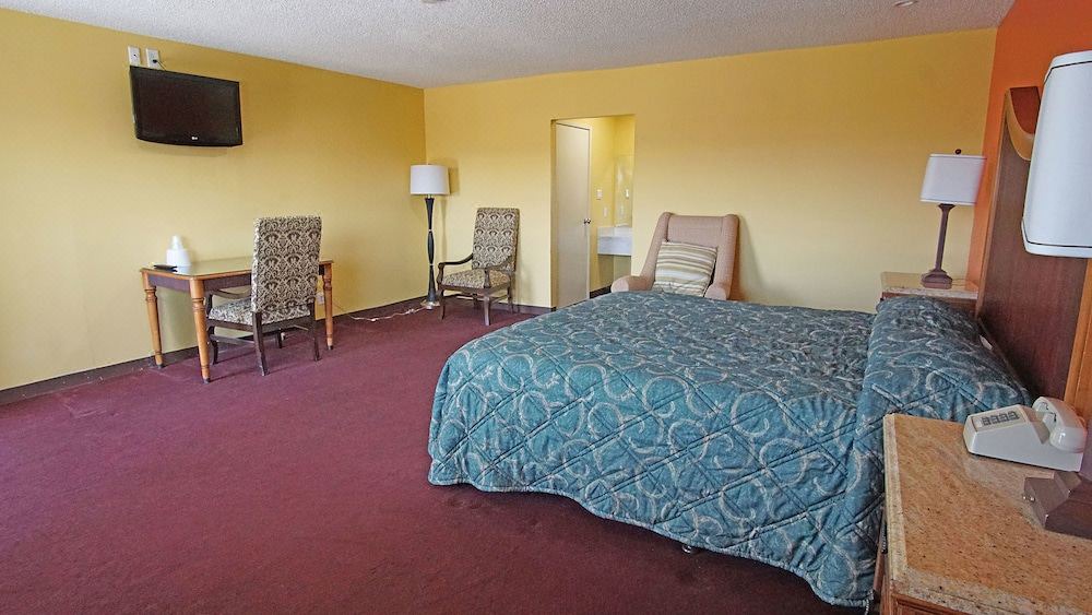 Photo of Bedroom in West Athens