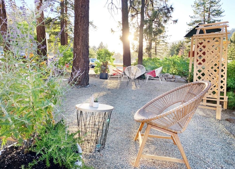 Photo of Patio Balcony in Wrightwood