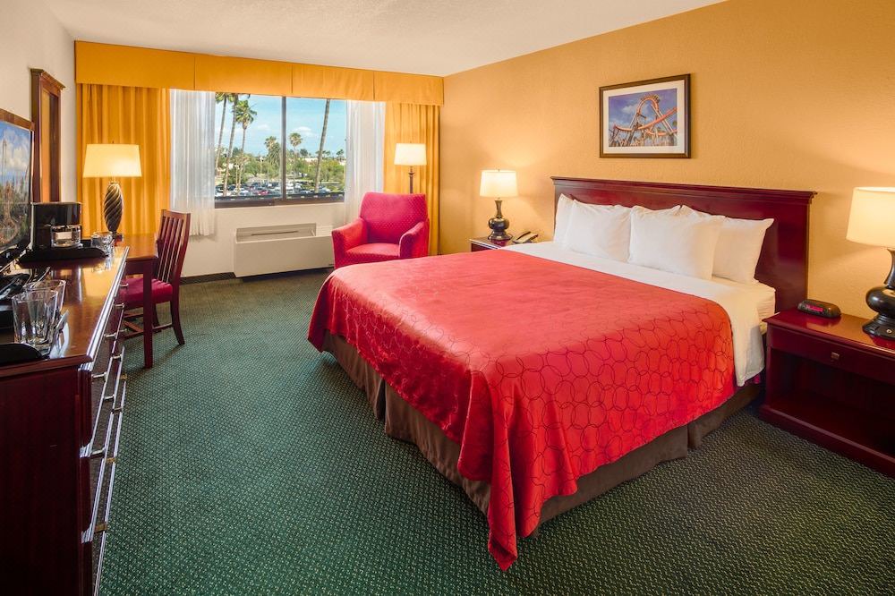 Photo of Bedroom in Northwest Anaheim