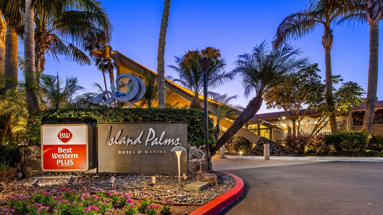 Photo of Buildings in La Playa