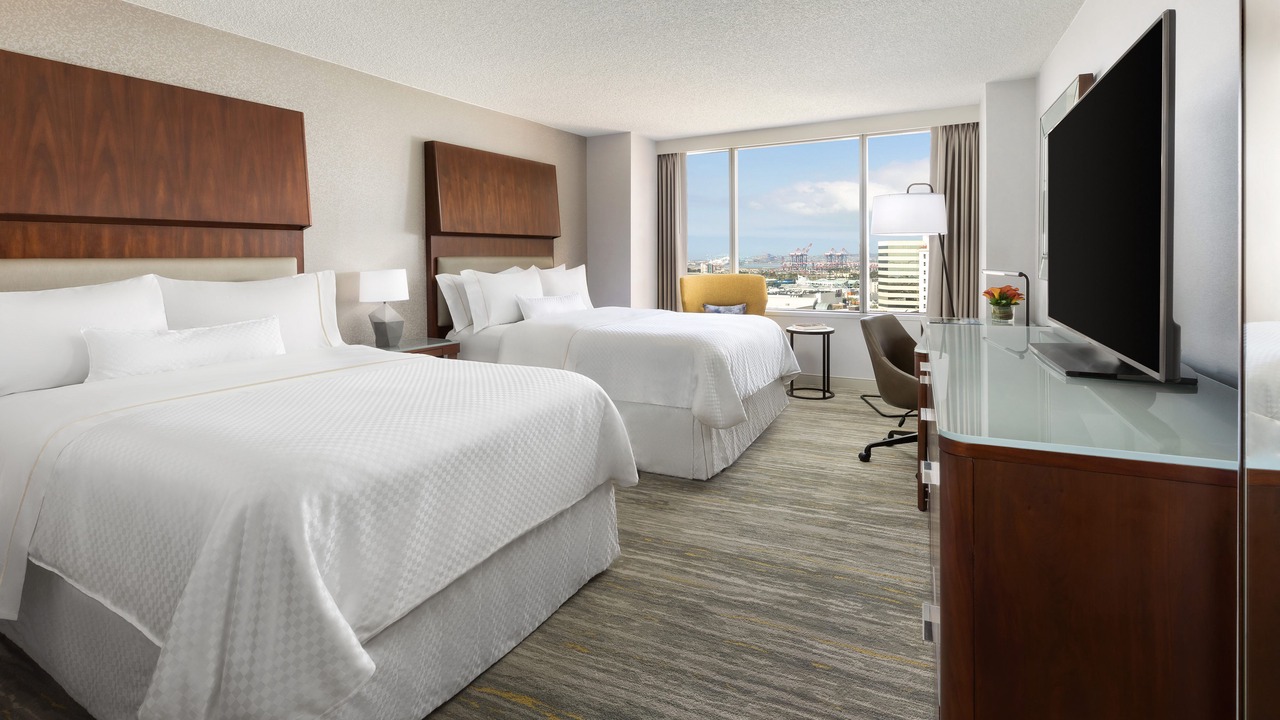 Photo of Bedroom in Downtown Long Beach