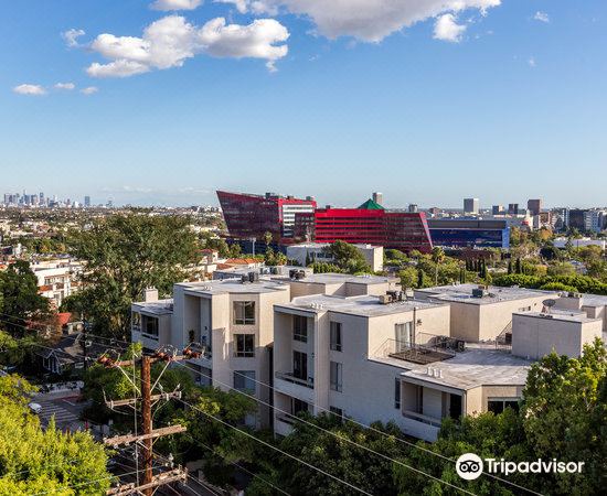 Photo of Buildings in Norma Triangle