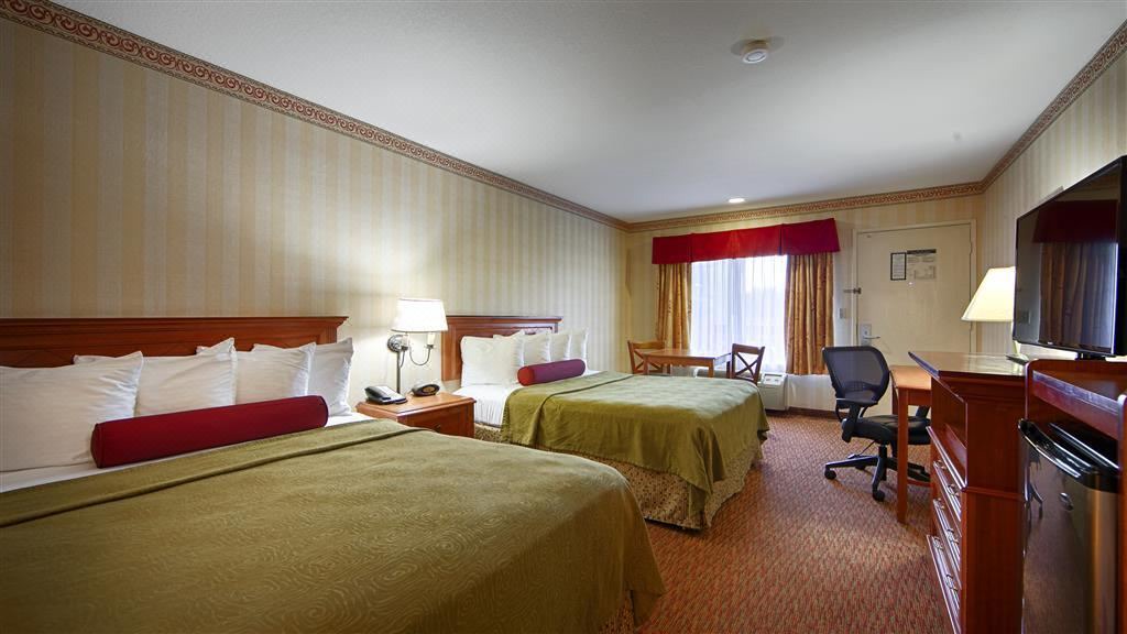 Photo of Bedroom in Anaheim Resort