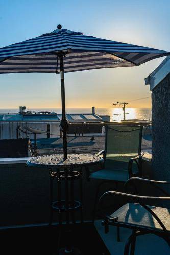 Photo of Patio Balcony in Gas Lamp Section