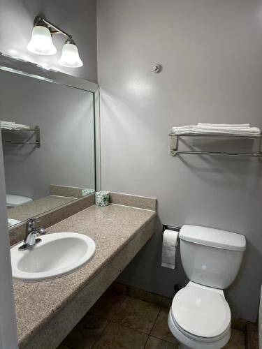 Photo of Bathroom in West Athens