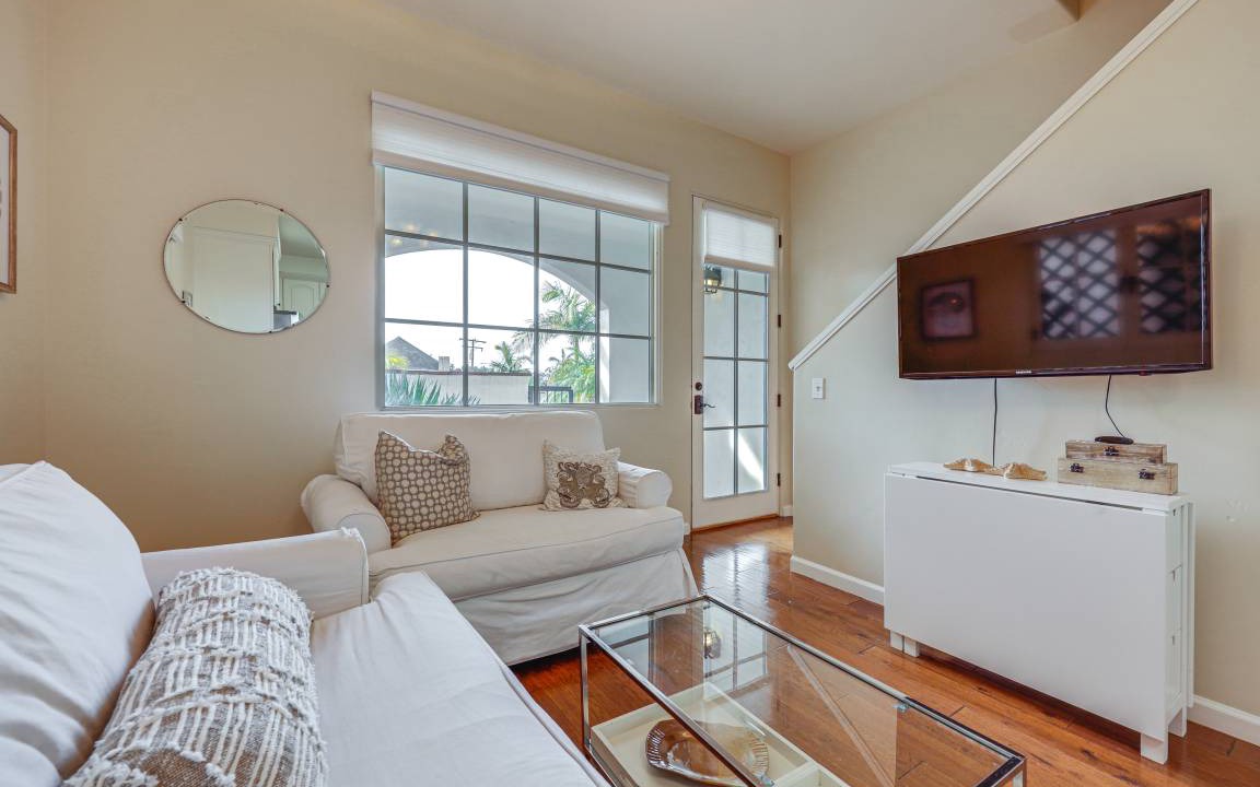 Photo of Livingroom in The Mesa
