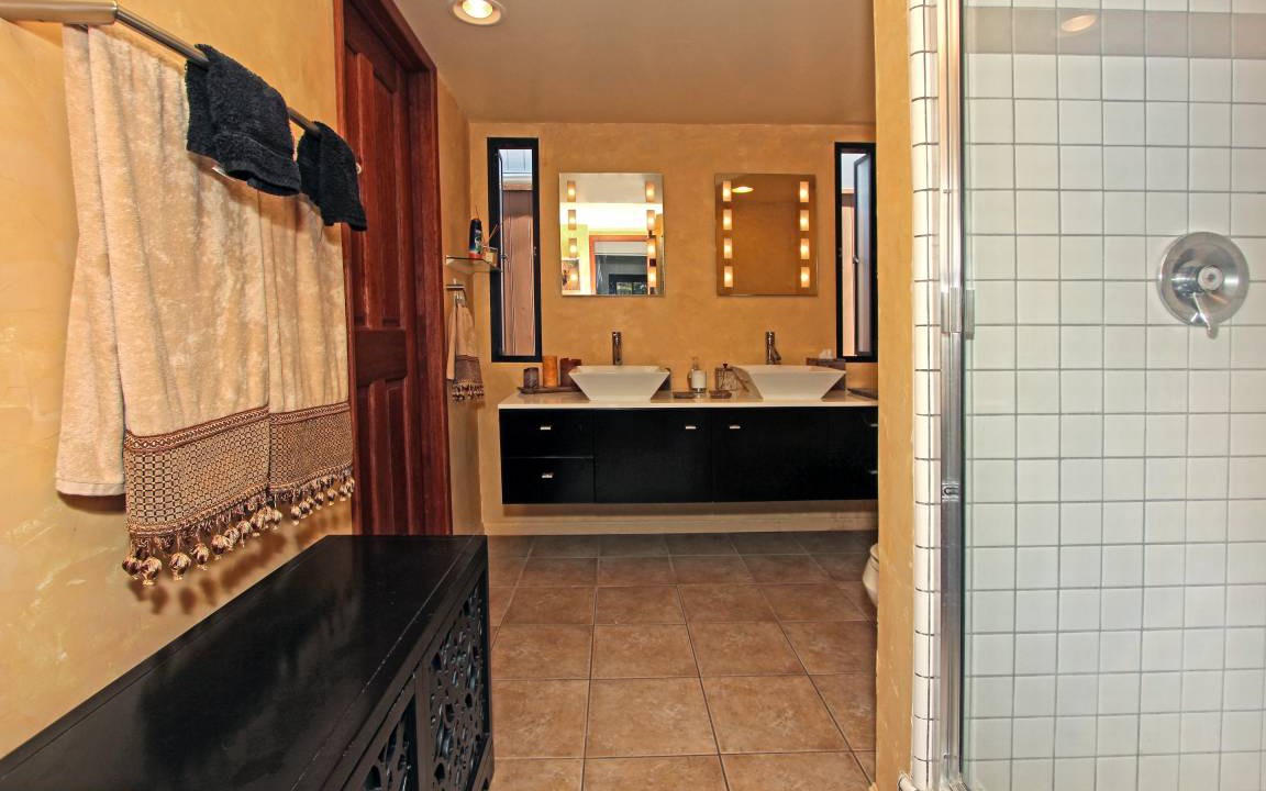 Photo of Bathroom in Corona del Mar