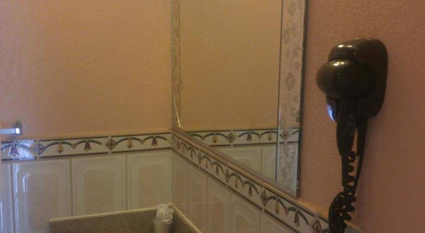Photo of Bathroom in Anaheim Resort