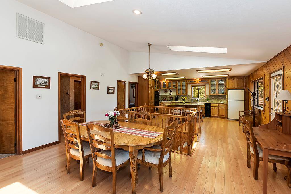 Photo of Kitchen in Fawnskin