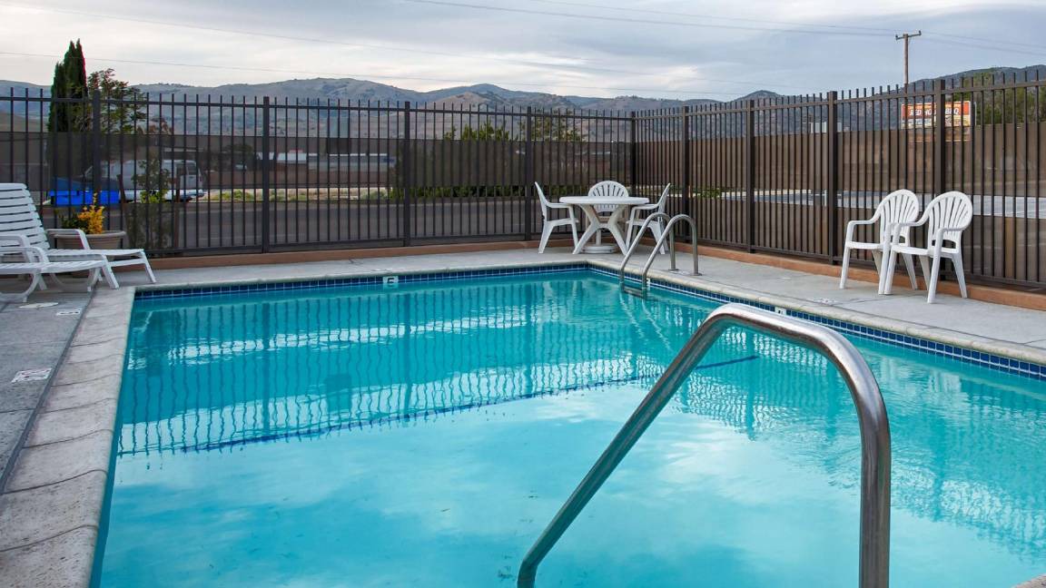 Photo of Others in Tehachapi