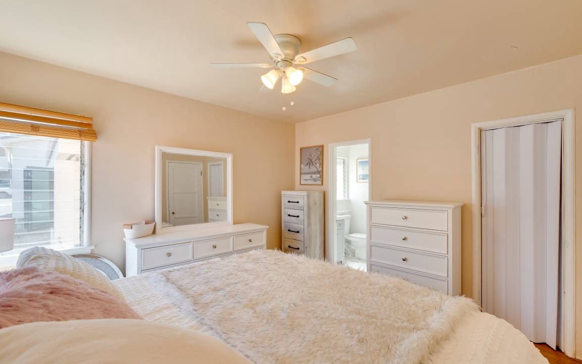 Photo of Bedroom in Sand Section