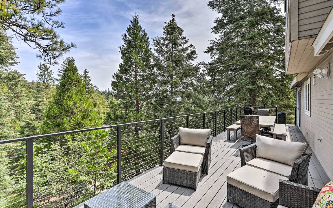 Photo of Patio Balcony in Lake Arrowhead