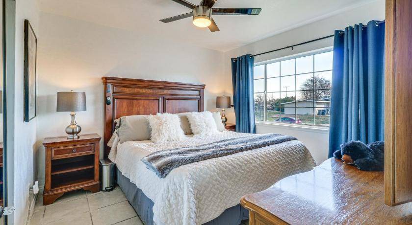 Photo of Bedroom in Palmdale