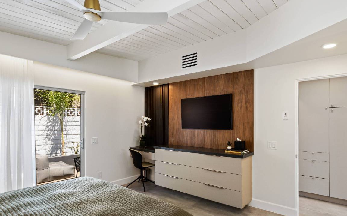 Photo of Bedroom in Historic Tennis Club