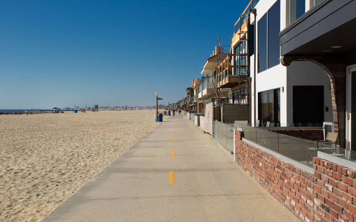 Photo of Buildings in West Newport