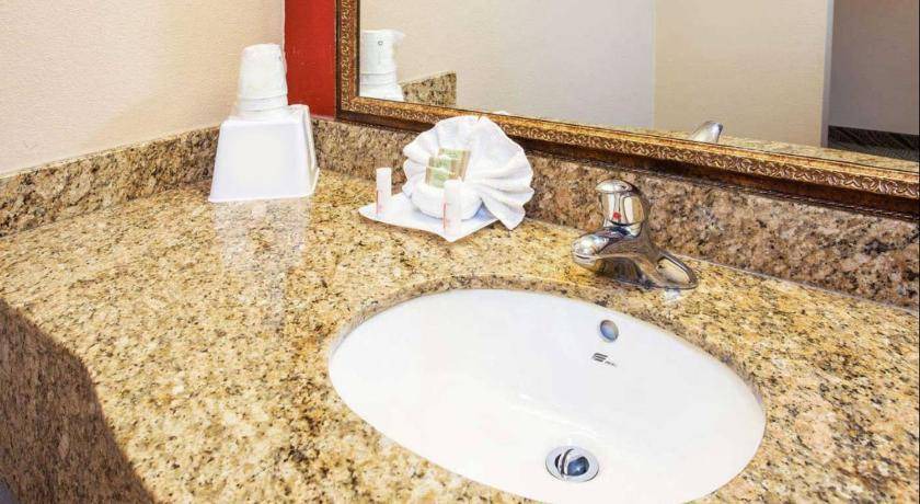 Photo of Bathroom in Westminster